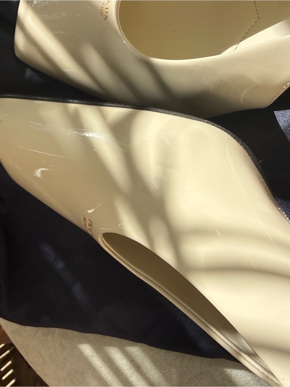 Prada Women's Patent Leather Slingback Pumps Ivory - Picture 4 of 6
